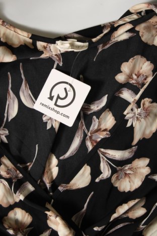 Γυναικεία μπλούζα Sienna Sky, Μέγεθος M, Χρώμα Πολύχρωμο, Τιμή 10,99 €