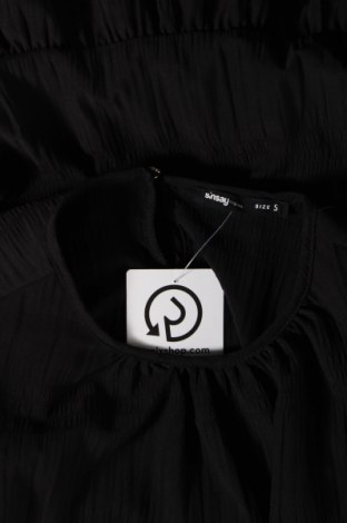 Дамска блуза Sinsay, Размер S, Цвят Черен, Цена 11,14 лв.