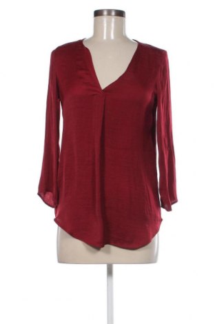 Damen Shirt Stradivarius, Größe S, Farbe Rot, Preis 5,95 €