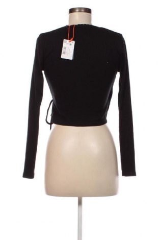 Дамска блуза Superdry, Размер S, Цвят Черен, Цена 42,00 лв.