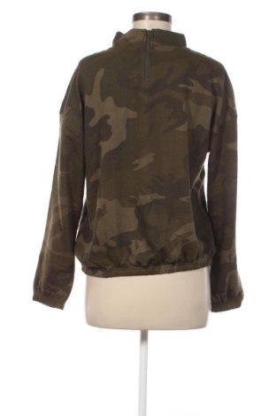 Damen Shirt Urban Classics, Größe XL, Farbe Grün, Preis 11,34 €