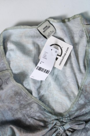 Дамска блуза Urban Outfitters, Размер M, Цвят Многоцветен, Цена 30,80 лв.