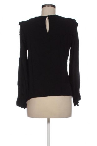 Дамска блуза VILA, Размер M, Цвят Черен, Цена 23,00 лв.
