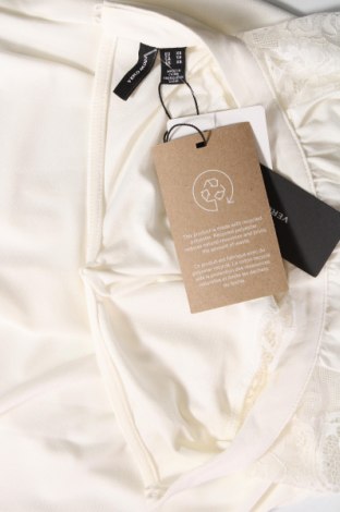 Γυναικεία μπλούζα Vero Moda, Μέγεθος XS, Χρώμα Λευκό, Τιμή 6,16 €
