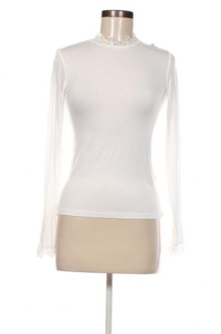 Γυναικεία μπλούζα Vero Moda, Μέγεθος S, Χρώμα Λευκό, Τιμή 13,04 €
