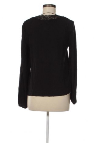 Дамска блуза Vero Moda, Размер S, Цвят Черен, Цена 23,00 лв.
