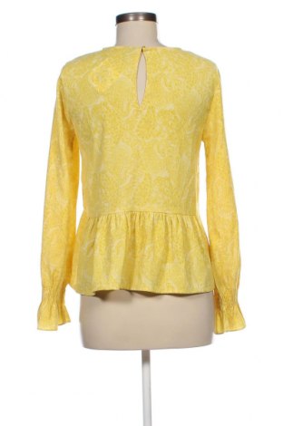 Γυναικεία μπλούζα Vero Moda, Μέγεθος S, Χρώμα Κίτρινο, Τιμή 16,98 €