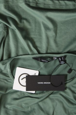 Дамска блуза Vero Moda, Размер M, Цвят Зелен, Цена 23,00 лв.