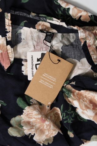 Γυναικεία μπλούζα Vero Moda, Μέγεθος L, Χρώμα Πολύχρωμο, Τιμή 11,86 €