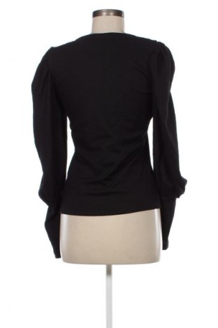 Дамска блуза Vero Moda, Размер M, Цвят Черен, Цена 11,00 лв.