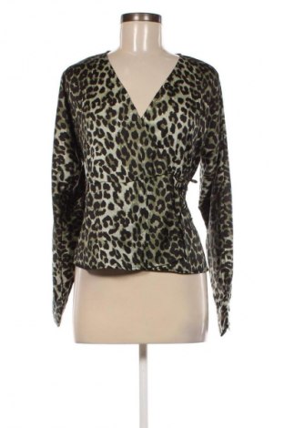 Дамска блуза Vero Moda, Размер XS, Цвят Многоцветен, Цена 10,00 лв.