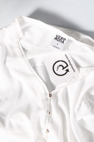 Damen Shirt Vero Moda, Größe M, Farbe Weiß, Preis 7,66 €