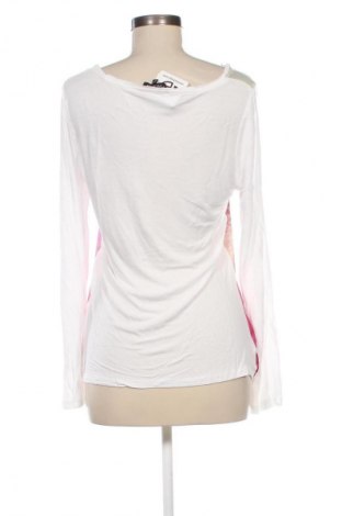 Дамска блуза Vestino, Размер M, Цвят Многоцветен, Цена 17,00 лв.
