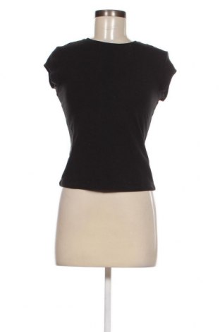 Γυναικεία μπλούζα Weekday, Μέγεθος M, Χρώμα Μαύρο, Τιμή 8,25 €