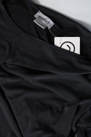 Damen Shirt Weekday, Größe M, Farbe Schwarz, Preis € 11,86