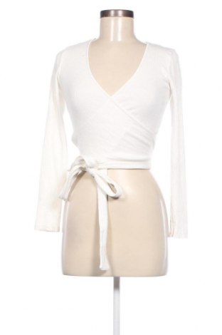 Дамска блуза Zara, Размер S, Цвят Бял, Цена 10,80 лв.