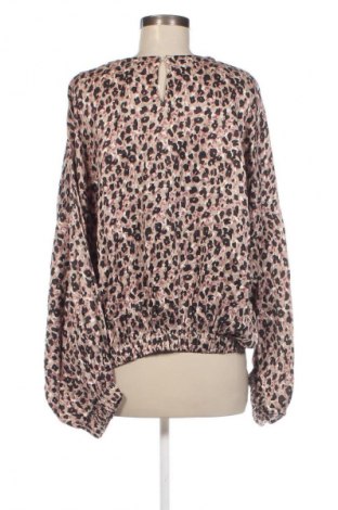 Дамска блуза Zara, Размер M, Цвят Многоцветен, Цена 14,85 лв.