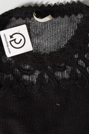 Дамска блуза Zara Trafaluc, Размер S, Цвят Черен, Цена 28,46 лв.