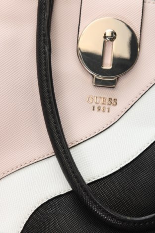 Damentasche Guess, Farbe Mehrfarbig, Preis € 76,68