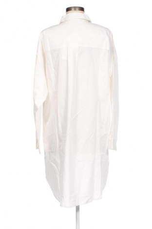 Дамска риза Aware by Vero Moda, Размер M, Цвят Екрю, Цена 25,30 лв.