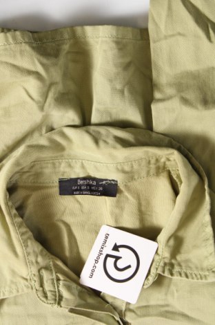 Дамска риза Bershka, Размер S, Цвят Зелен, Цена 11,25 лв.