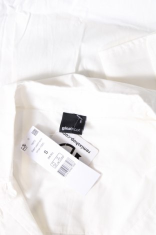 Дамска риза Gina Tricot, Размер S, Цвят Бял, Цена 23,00 лв.