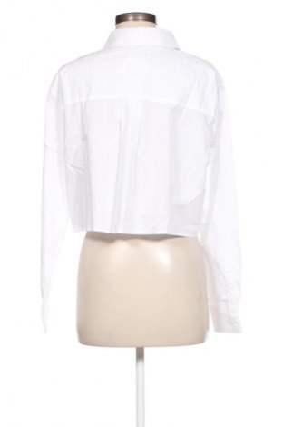 Γυναικείο πουκάμισο Glamorous, Μέγεθος M, Χρώμα Λευκό, Τιμή 19,85 €