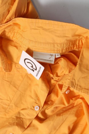 Дамска риза MILK Copenhagen, Размер XL, Цвят Оранжев, Цена 17,00 лв.
