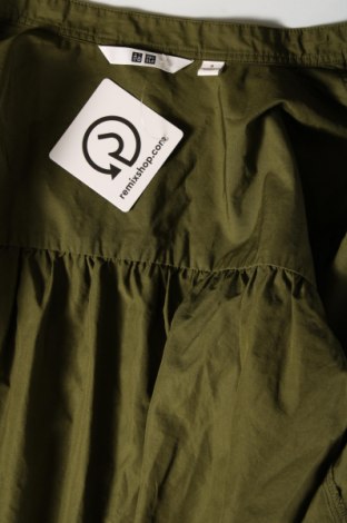 Дамска риза Uniqlo, Размер S, Цвят Зелен, Цена 20,46 лв.