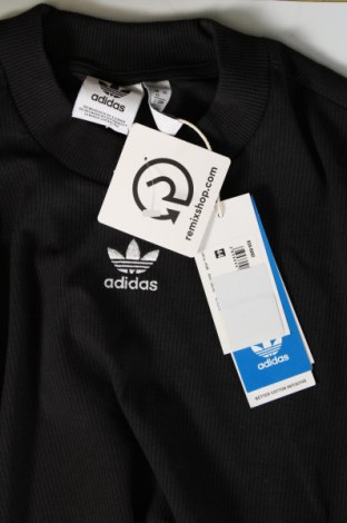 Γυναικείο t-shirt Adidas Originals, Μέγεθος M, Χρώμα Μαύρο, Τιμή 17,58 €