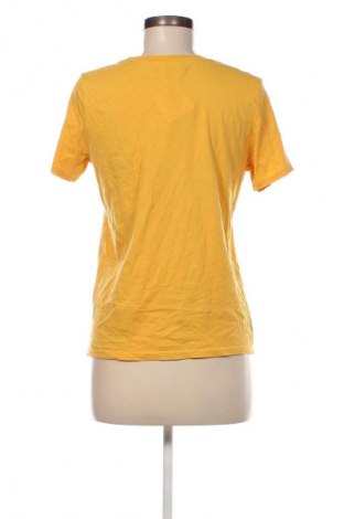 Γυναικείο t-shirt Bershka, Μέγεθος M, Χρώμα Κίτρινο, Τιμή 5,63 €