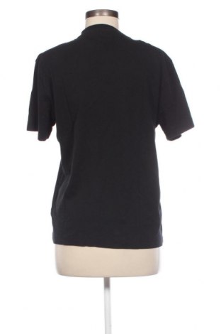 Дамска тениска Calvin Klein, Размер M, Цвят Черен, Цена 73,15 лв.