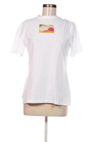 Damski T-shirt Calvin Klein Jeans, Rozmiar S, Kolor Biały, Cena 112,88 zł