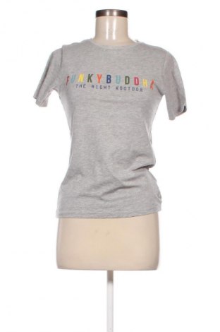 Γυναικείο t-shirt Funky Buddha, Μέγεθος S, Χρώμα Γκρί, Τιμή 8,00 €