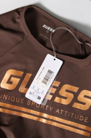 Γυναικείο t-shirt Guess, Μέγεθος XL, Χρώμα Καφέ, Τιμή 17,58 €