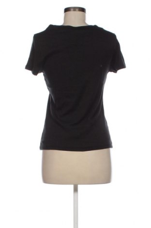 Γυναικείο t-shirt Levi's, Μέγεθος L, Χρώμα Μαύρο, Τιμή 30,36 €