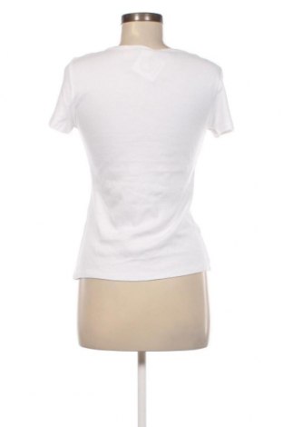 Γυναικείο t-shirt Levi's, Μέγεθος M, Χρώμα Λευκό, Τιμή 31,96 €