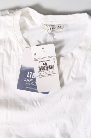 Γυναικείο t-shirt Ltb, Μέγεθος XS, Χρώμα Λευκό, Τιμή 18,56 €