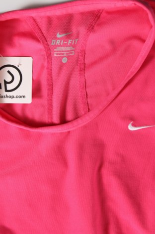 Дамска тениска Nike, Размер M, Цвят Розов, Цена 27,00 лв.