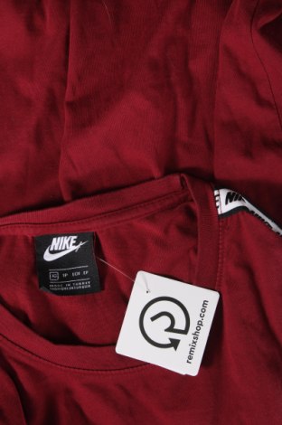 Damski T-shirt Nike, Rozmiar XS, Kolor Czerwony, Cena 105,94 zł