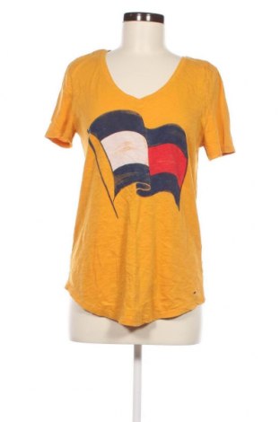 Дамска тениска Tommy Hilfiger, Размер S, Цвят Жълт, Цена 34,10 лв.