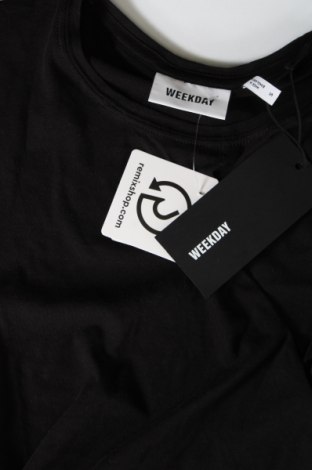 Γυναικείο t-shirt Weekday, Μέγεθος S, Χρώμα Μαύρο, Τιμή 6,80 €