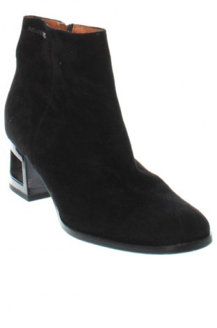 Botine de damă, Mărime 38, Culoare Negru, Preț 198,98 Lei