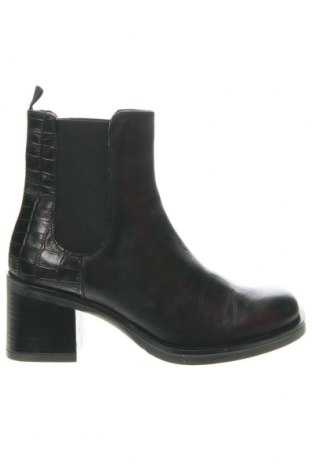 Damen Stiefeletten Andre, Größe 39, Farbe Schwarz, Preis 50,54 €