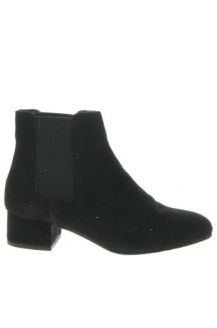 Damen Stiefeletten Andre, Größe 36, Farbe Schwarz, Preis 72,16 €