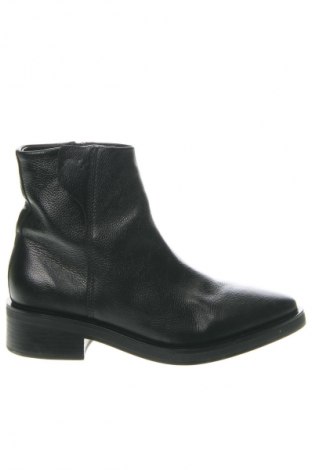 Botine de damă Calvin Klein, Mărime 37, Culoare Negru, Preț 309,87 Lei