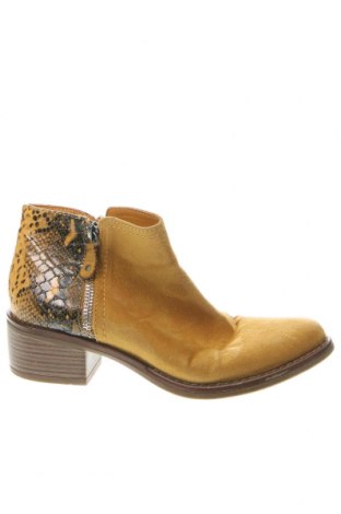 Dámské boty  Catwalk, Velikost 36, Barva Žlutá, Cena  383,00 Kč