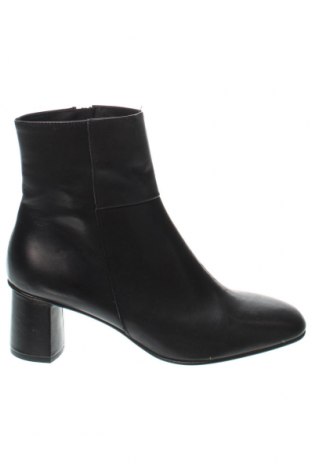 Dámské boty  Elodie, Velikost 39, Barva Černá, Cena  1 247,00 Kč