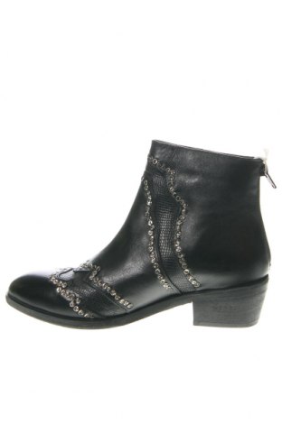 Dámské boty  Lazamani, Velikost 38, Barva Černá, Cena  1 247,00 Kč