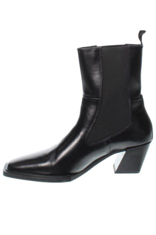 Botine de damă Vagabond, Mărime 39, Culoare Negru, Preț 523,03 Lei